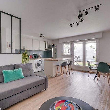 Pleasant Flat In Bordeaux With Terrace And Parking Apartman Kültér fotó