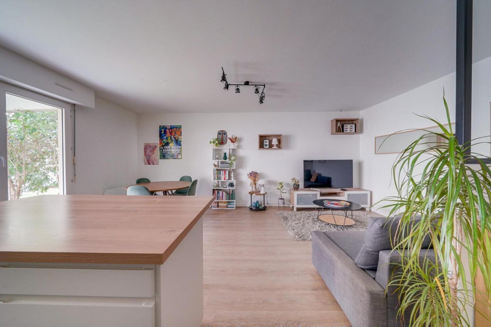 Pleasant Flat In Bordeaux With Terrace And Parking Apartman Kültér fotó