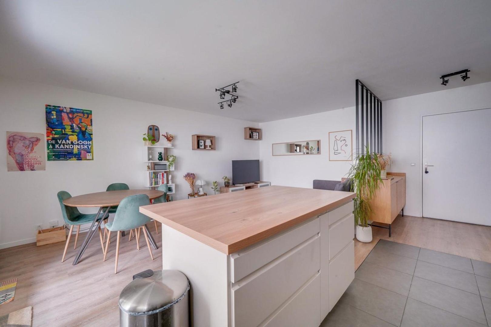 Pleasant Flat In Bordeaux With Terrace And Parking Apartman Kültér fotó